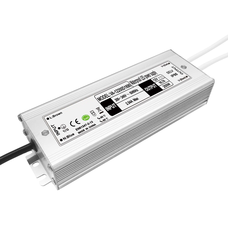 Driver LED impermeabile a tensione costante da 200 W