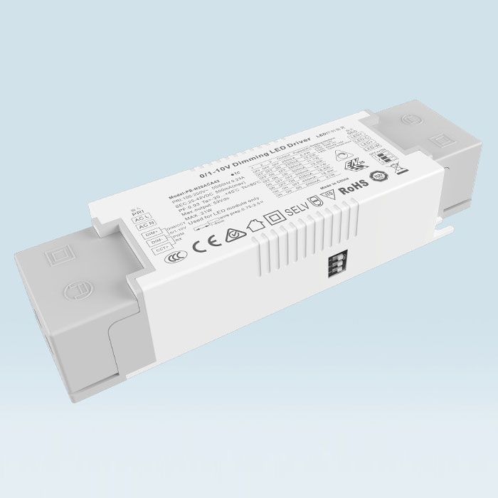 Driver LED dimmerabile CCT da 45 W a corrente costante 0-10 V