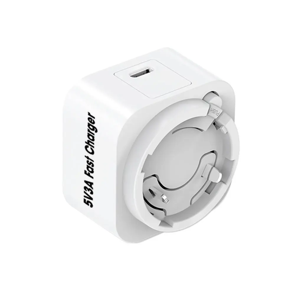 Adattatore di alimentazione con prese CA intercambiabili da 5 V 3 A